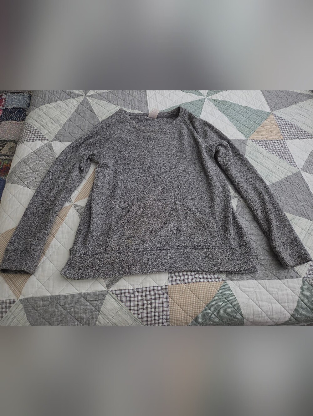 Secret Treasures Heather Gray Scoop Neck Pullover Sweater Size Small (4-6)